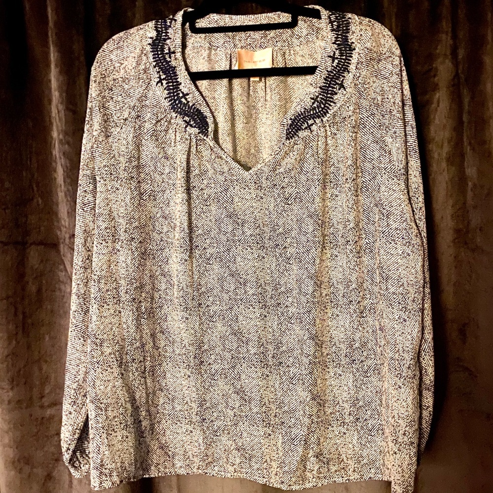 Skies Are Blue Detailed Blouse